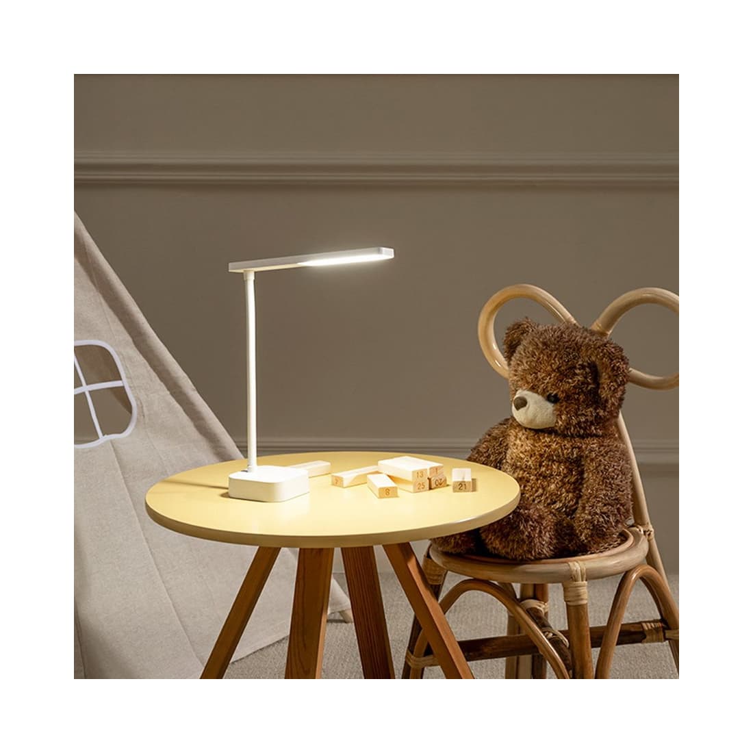 Настольная лампа, Yeelight-Jasmine-Rechargeable Table Lamp-White-5000K, YLYTD-0039, 1200mAh, товая температура 5000K,Индекс цветопередачи (CRI) >80,icro USB Type-C, до 60 часов, Белый