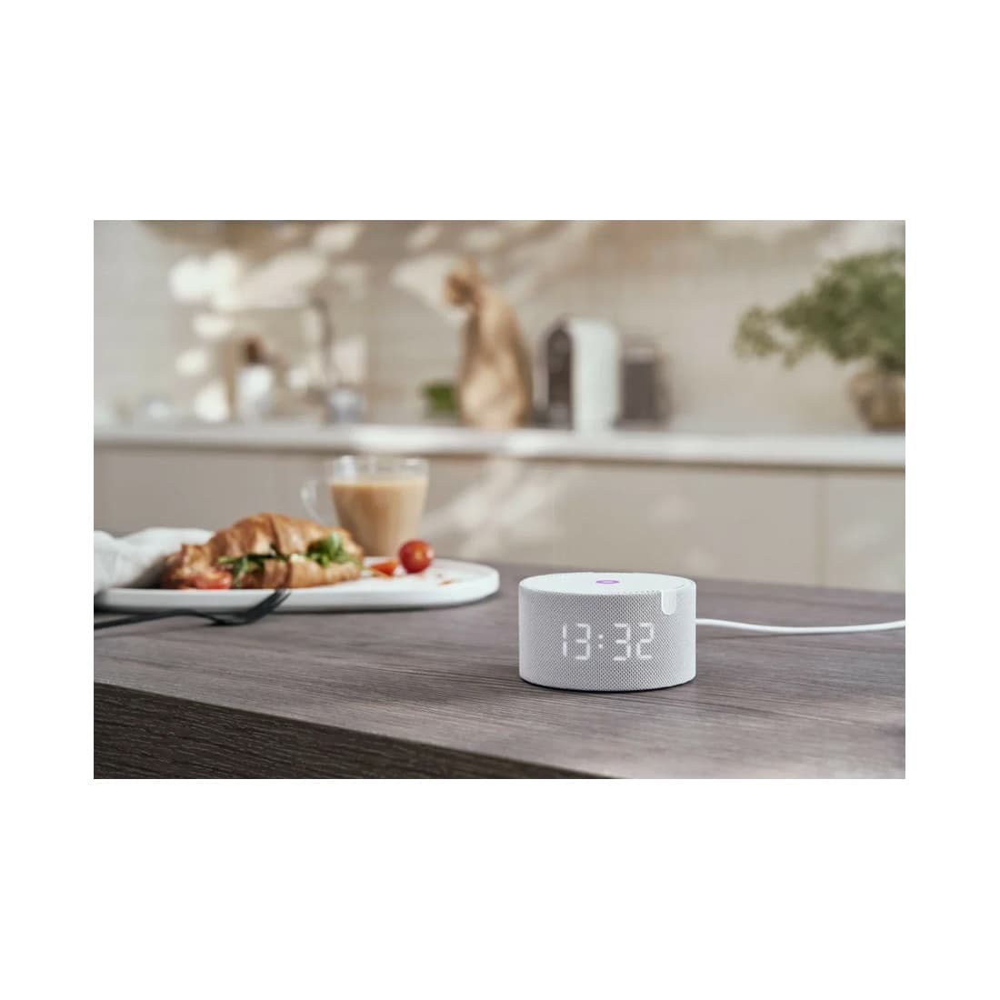 Умная колонка, Яндекс, YNDX-00020G, Яндекс Станция Мини с часами, 10Вт, 1 динамик, 4 микрофона, 150–20 000 Гц, Wi-Fi (2,4–5 ГГц), Bluetooth 5.0, AUX OUT, серый опал