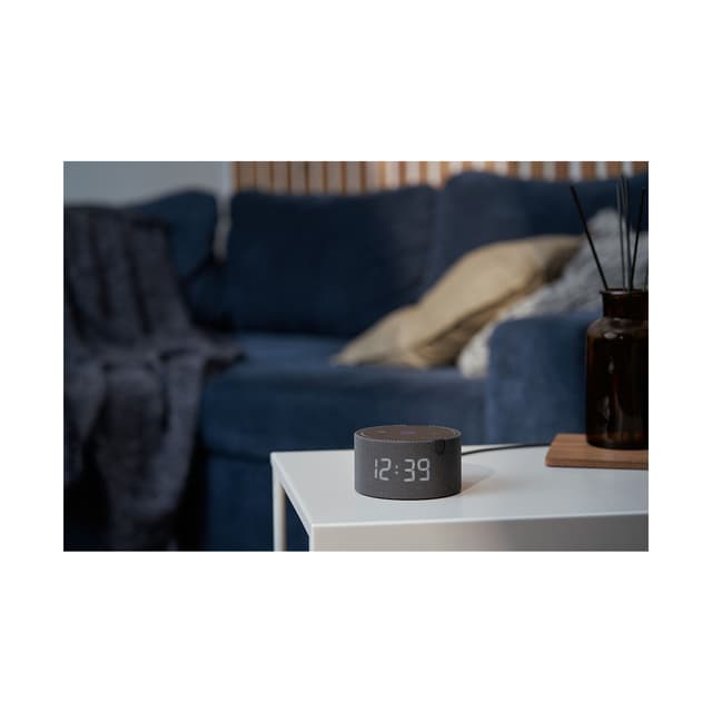 Умная колонка, Яндекс, YNDX-00020K, Яндекс Станция Мини с часами, 10Вт, 1 динамик, 4 микрофона, 150–20 000 Гц, Wi-Fi (2,4–5 ГГц), Bluetooth 5.0, AUX OUT, черный оникс