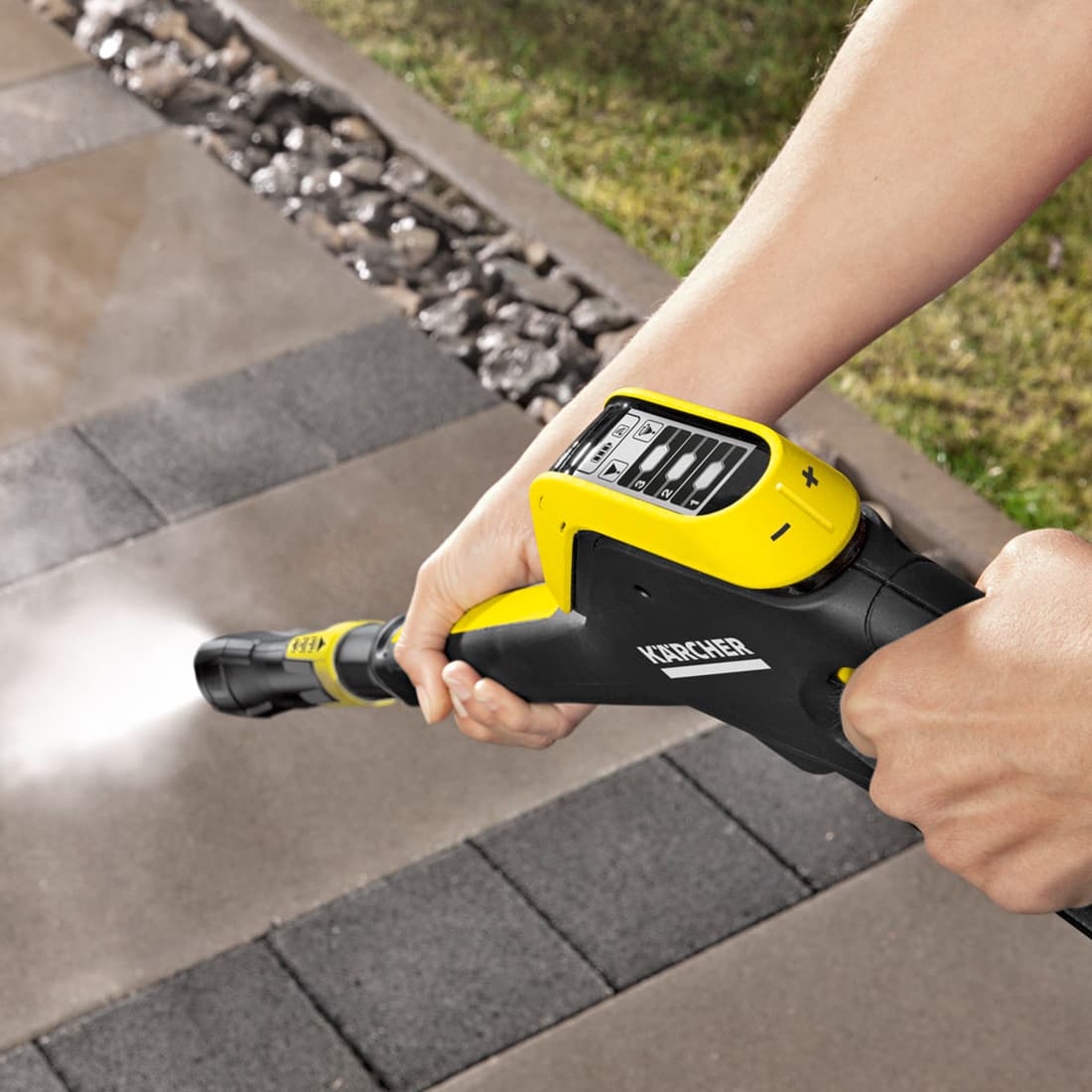 Средство для очистки камня и фасадов, KARCHER, RM 623 (5 л) 6.295-359.0, Легко удаляет сажу, пыль, водоросли, масляно-жировые и атмосферные загрязнения с каменных и алюминиевых фасадов, каменных террас и т.д