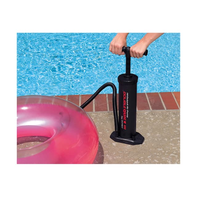 Насос ручной Double Quick III Hand Pump 48 см., INTEX, 68615, Пластик, Шланг 0.8м., 3 насадки включая иглу для накачки мячей, Макс. создаваемого давления до 8psi, Объем камеры 3.3 л., Черный, Цветная коробка