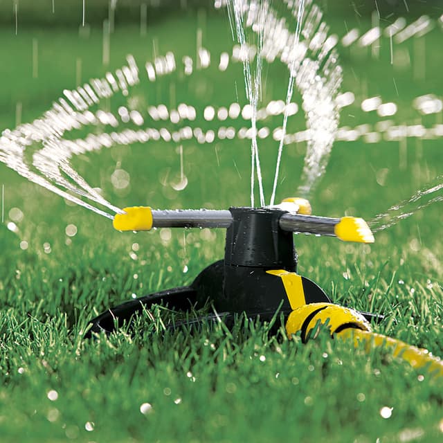 Вращающийся разбрыгиватель, KARCHER, RS 130/3 2.645-019.0, Зона орошения: при 2 барах диаметр полива 11 м, площадь полива 95 м. при 4 барах диаметр полива 13 м, площадь полива 133 м