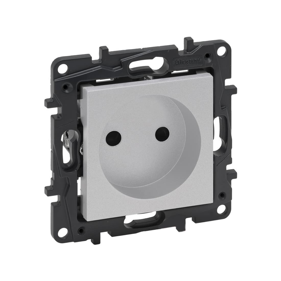 Розетка 2К+З, Legrand Niloe Step, 863319, 16А 250 В с з/ш винт. кл. Алюминий