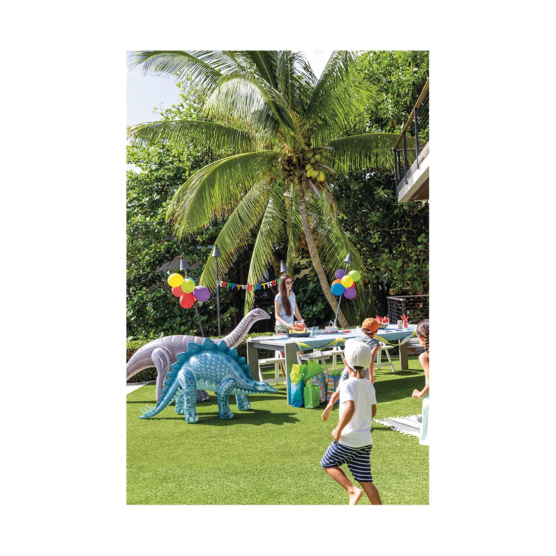 Надувная игрушка Динозавр (Jurassic Dino Pals), INTEX, 48593NP, Винил, 3+, Фотореалистичная печать, Тираннозавр/Стегозавр в ассортименте, Цветная коробка