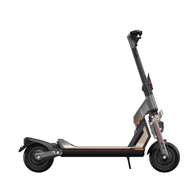 Электросамокат, Ninebot, KickScooter GT2P, Складной дизайн, Запас хода до 90 км, Максимальная скорость 70 км/ч, Мощность двигателя 3000 Вт, Преодоление макс. уклона 16°/30%, Размер шин 11 дюймов, Влагозащита IPX4, Серый